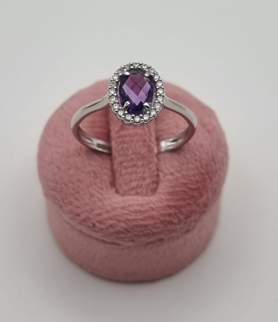 Gioielleria De Santis Anello da donna in oro bianco con zirconi VIOLA