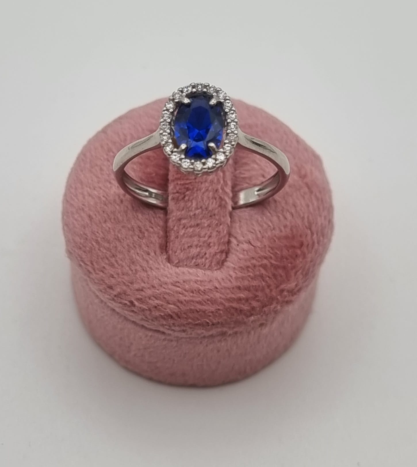 Gioielleria De Santis Anello da donna in oro bianco con zirconi BLU
