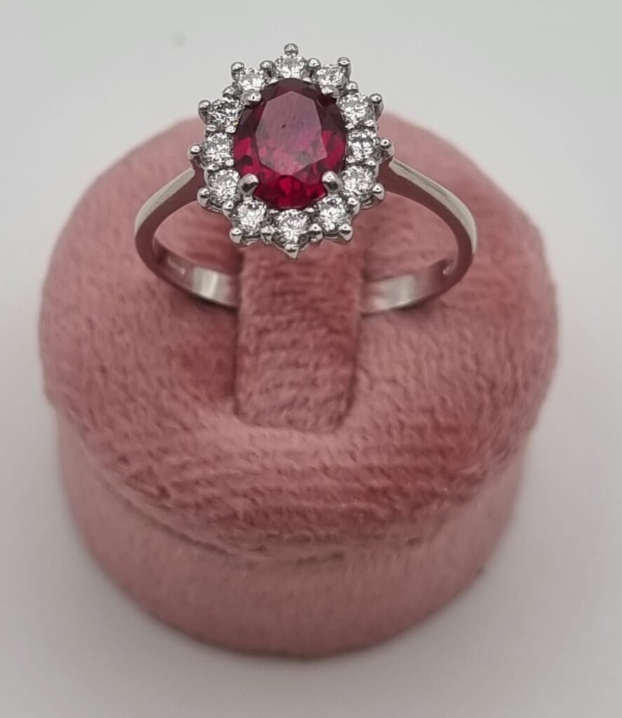 Gioielleria De Santis Anello da donna in oro bianco con zirconi ROSSO